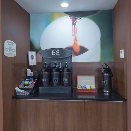 Fairfield Inn & Suites By Marriott Cleveland Стрітсборо Екстер'єр фото