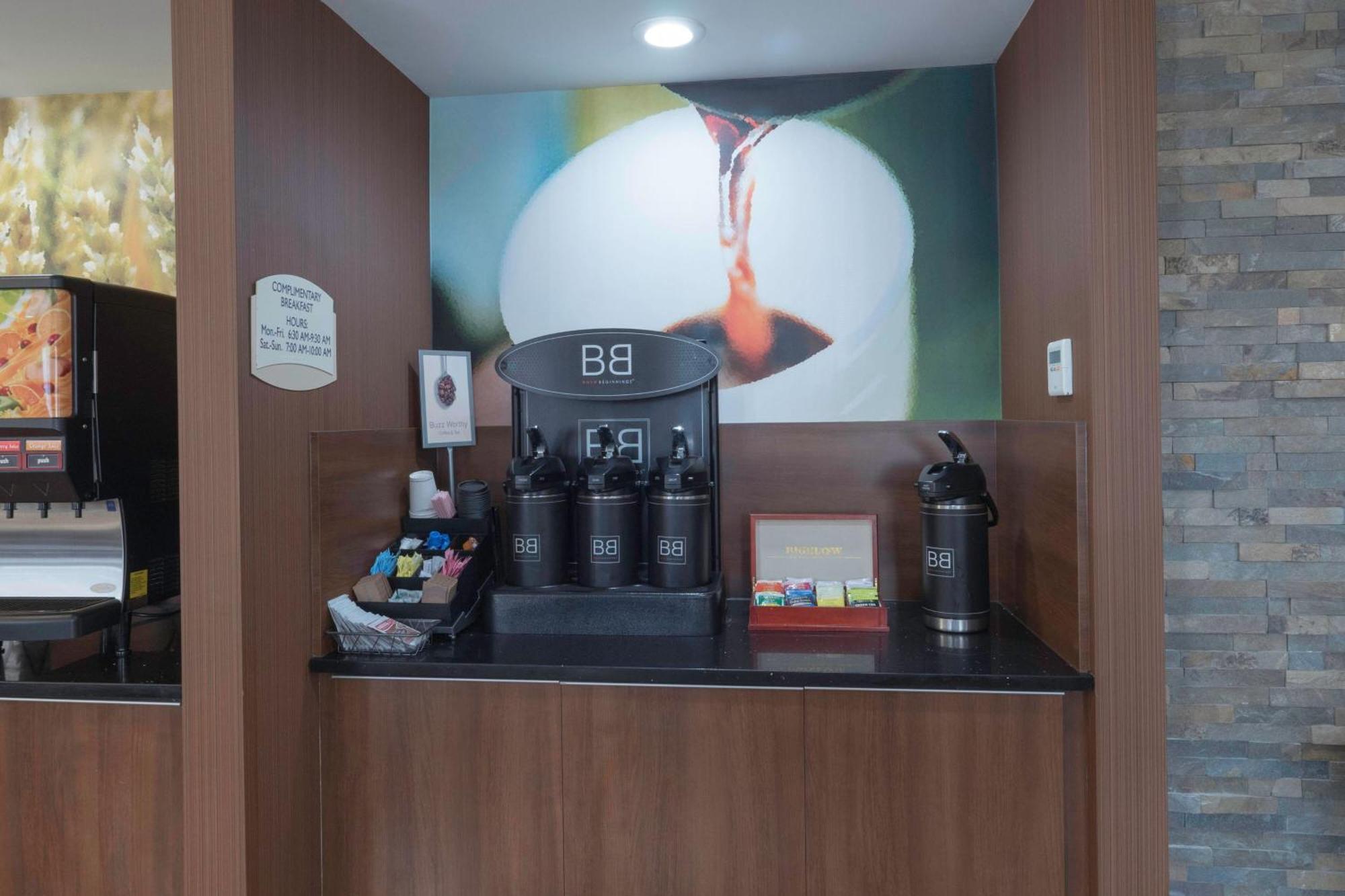 Fairfield Inn & Suites By Marriott Cleveland Стрітсборо Екстер'єр фото